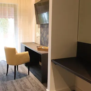 Lh Boardinghouse Gmbh - Wi Dahaam Hotel